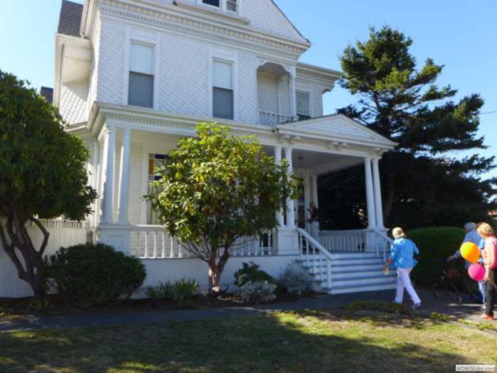 Home Tour 2014 - Iris House - 02