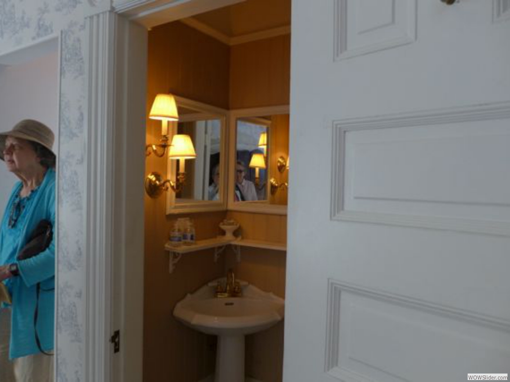 Home Tour 2014 - Iris House - 18